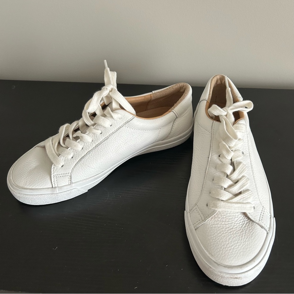 Lucky Brand Classic White Women's Leather Sneakers size 6.5